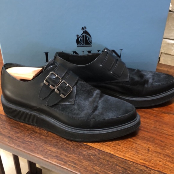 Man’s shoes - Picture 2 of 6